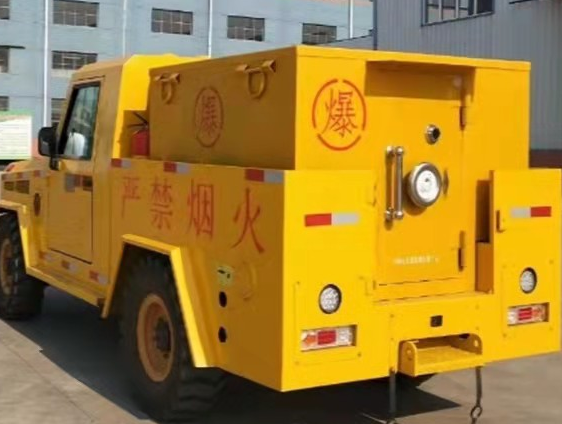 叙永凯龙爆破器材运输车：保障爆破任务的安全运行